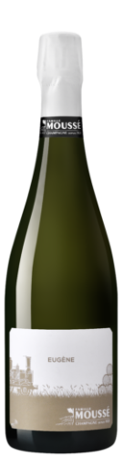 Mousse Champagne Extra Brut Blanc de Noirs "Eugene" Mousse Champagne Extra Brut Blanc de Noirs "Eugene"