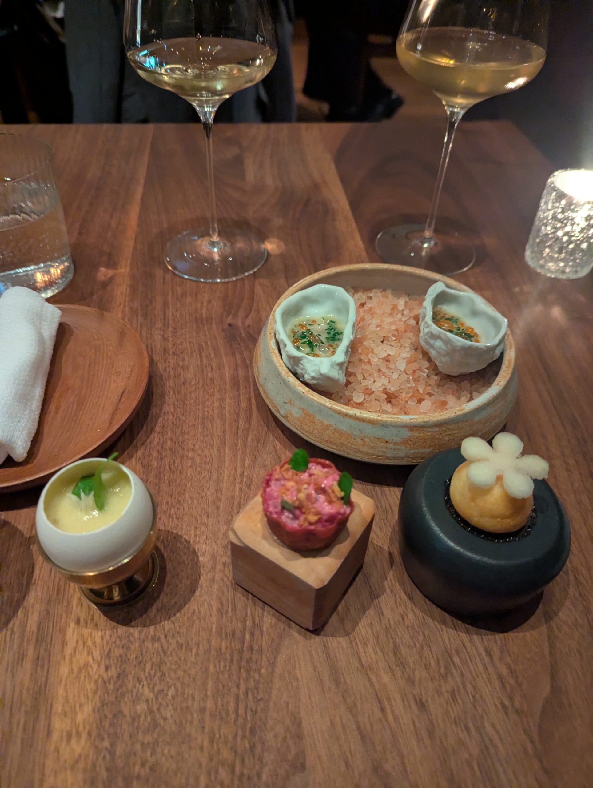 Taylor’s Refresher roadside sign in Napa